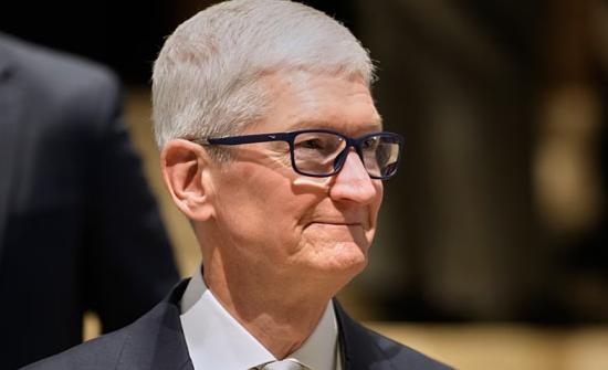 "Apple-ийн гүйцэтгэх захирал албан тушаалаа өгөхөөр боллоо