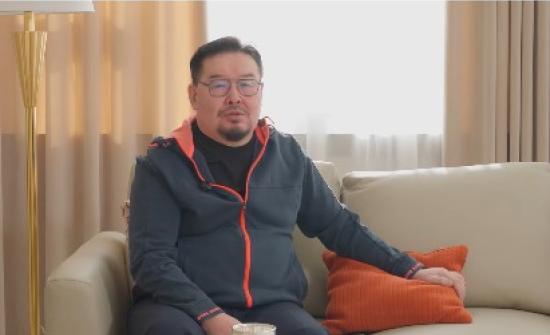 10 баримт: Эмэгтэйчүүдийн баяраар Г.Занданшатар юу ярив?