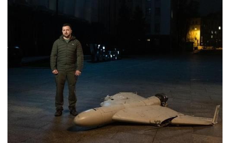 АНУ, Украины ерөнхийлөгч нар утсаар ярив