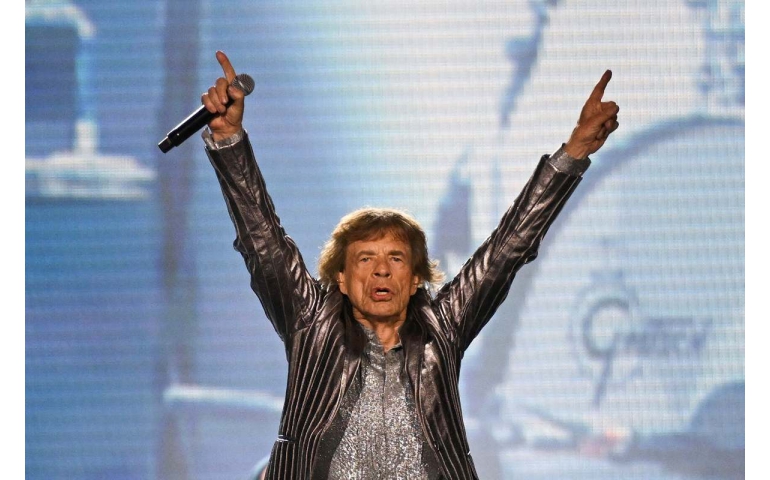 80 настай гишүүдтэй “Rolling Stones” хамтлаг шинэ цомог гаргана
